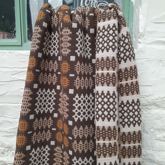 Vintage Welsh Tapestry Blanket in Chocolate Browns & Creams King Size