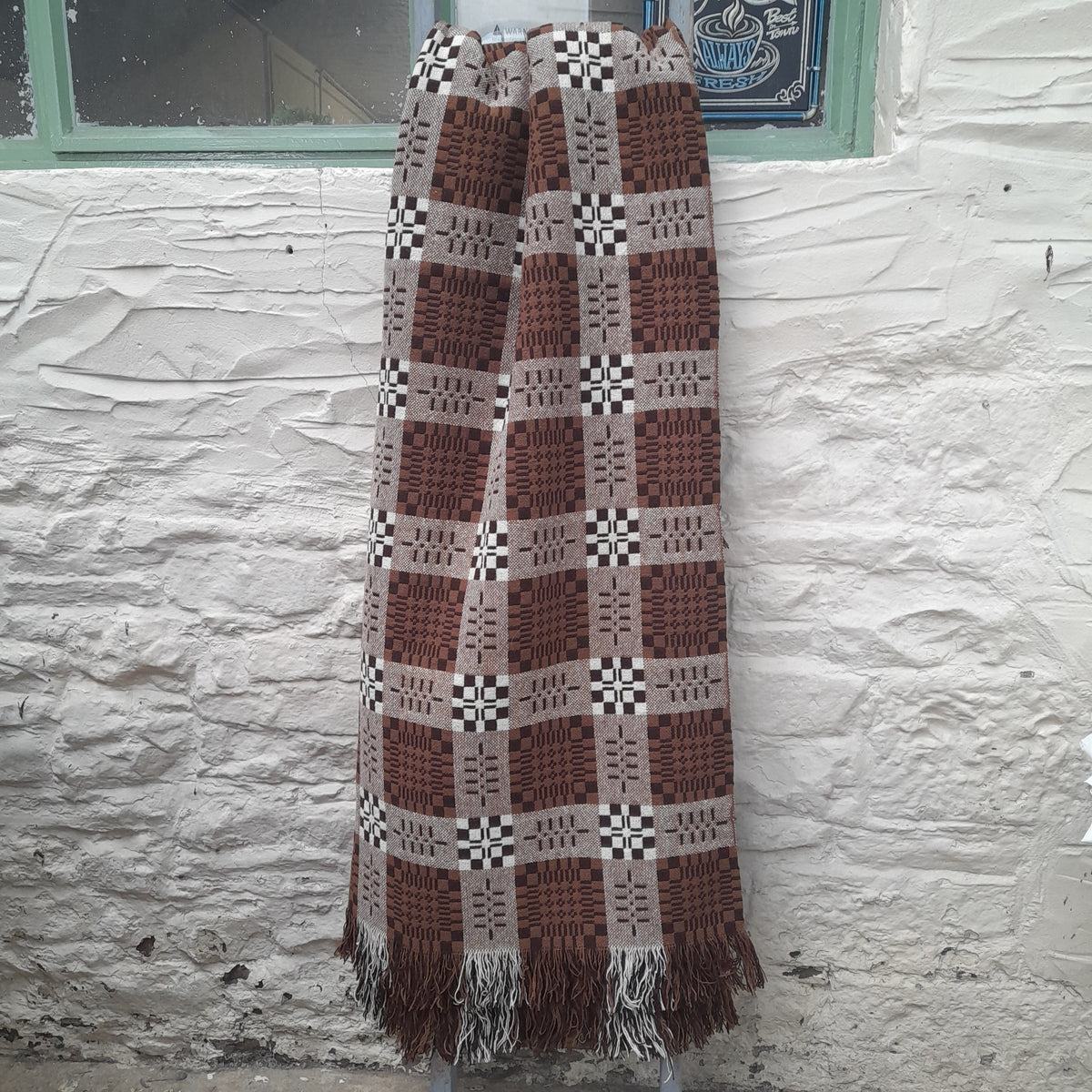 RARE Vintage Welsh Tapestry Blanket in Chocolate Brown, Black & White King Size