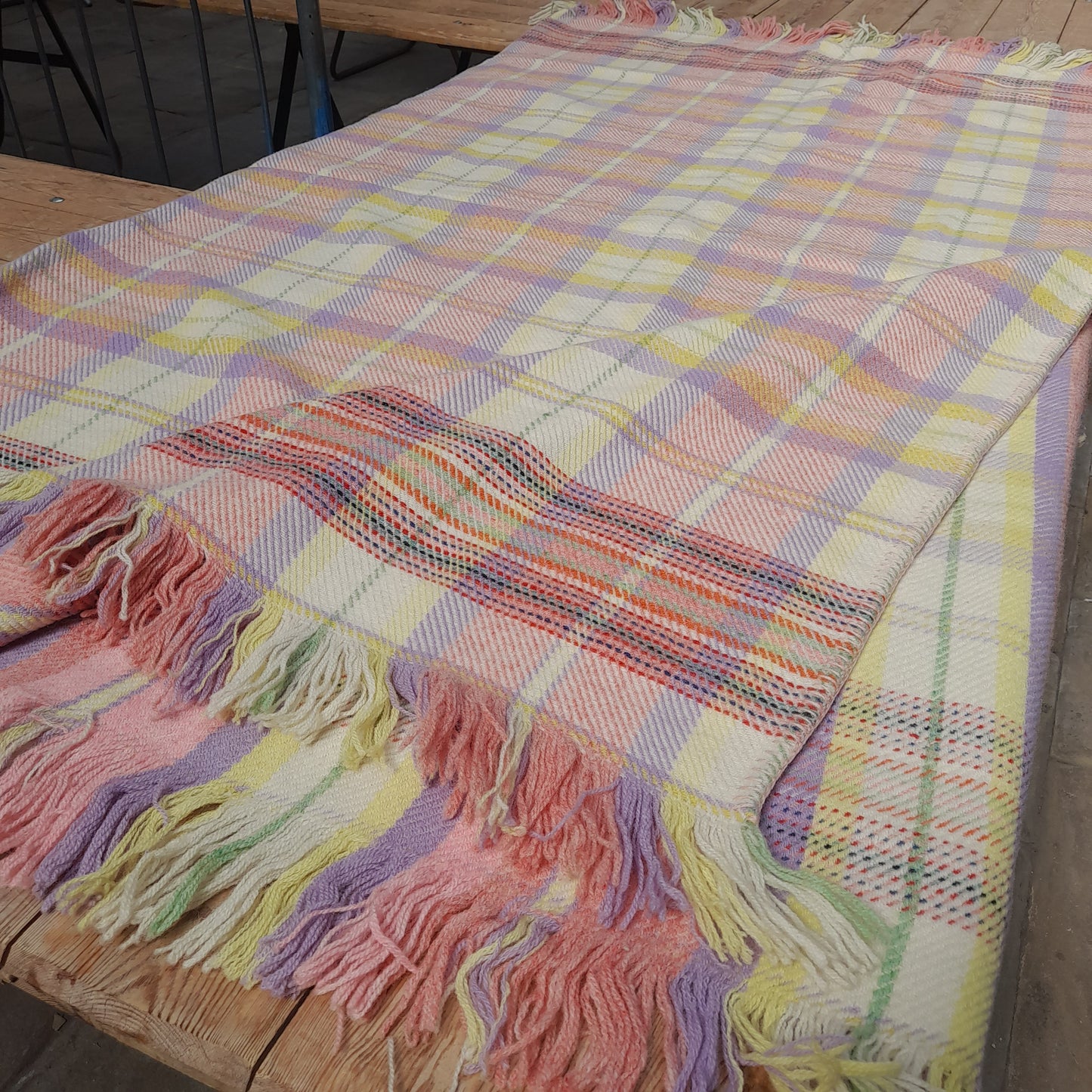 Vintage Cwmgwili Welsh Blanket in Pretty Pastels