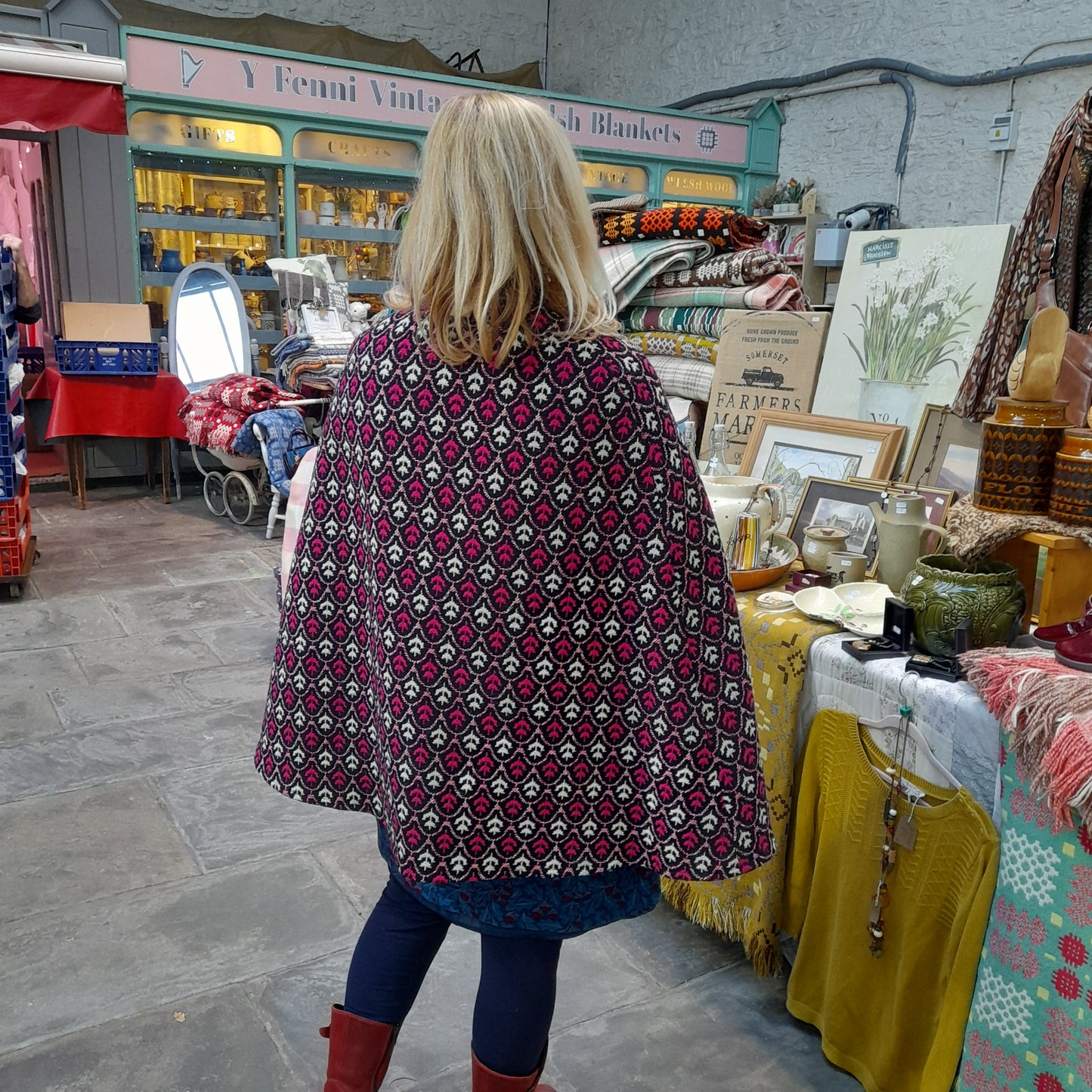 Vintage Welsh Tapestry Cape in Pinky Red, White & Black by Brynkir Mill