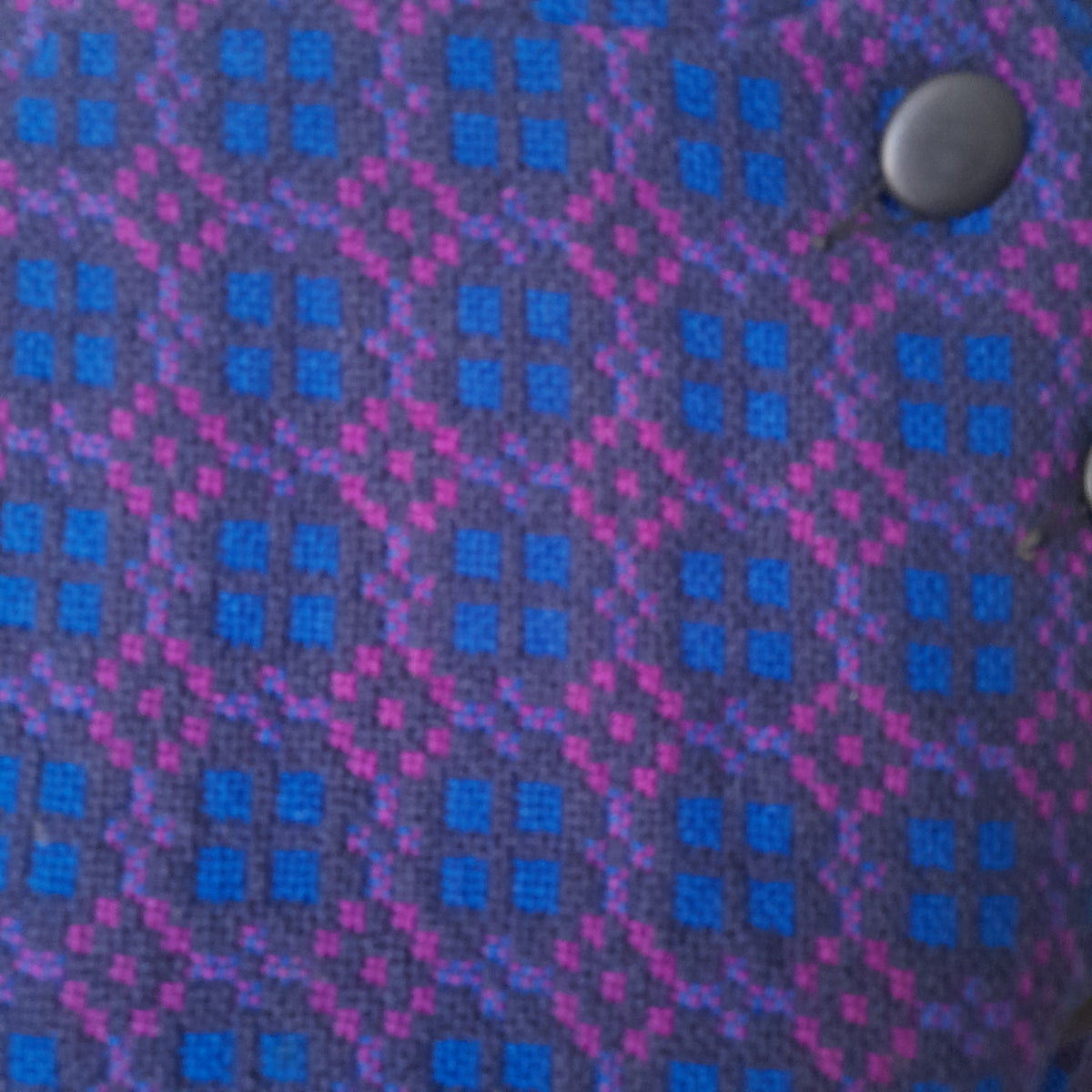 Vintage Welsh Tapestry Cape/Poncho in Purple & Pink Size 12/14