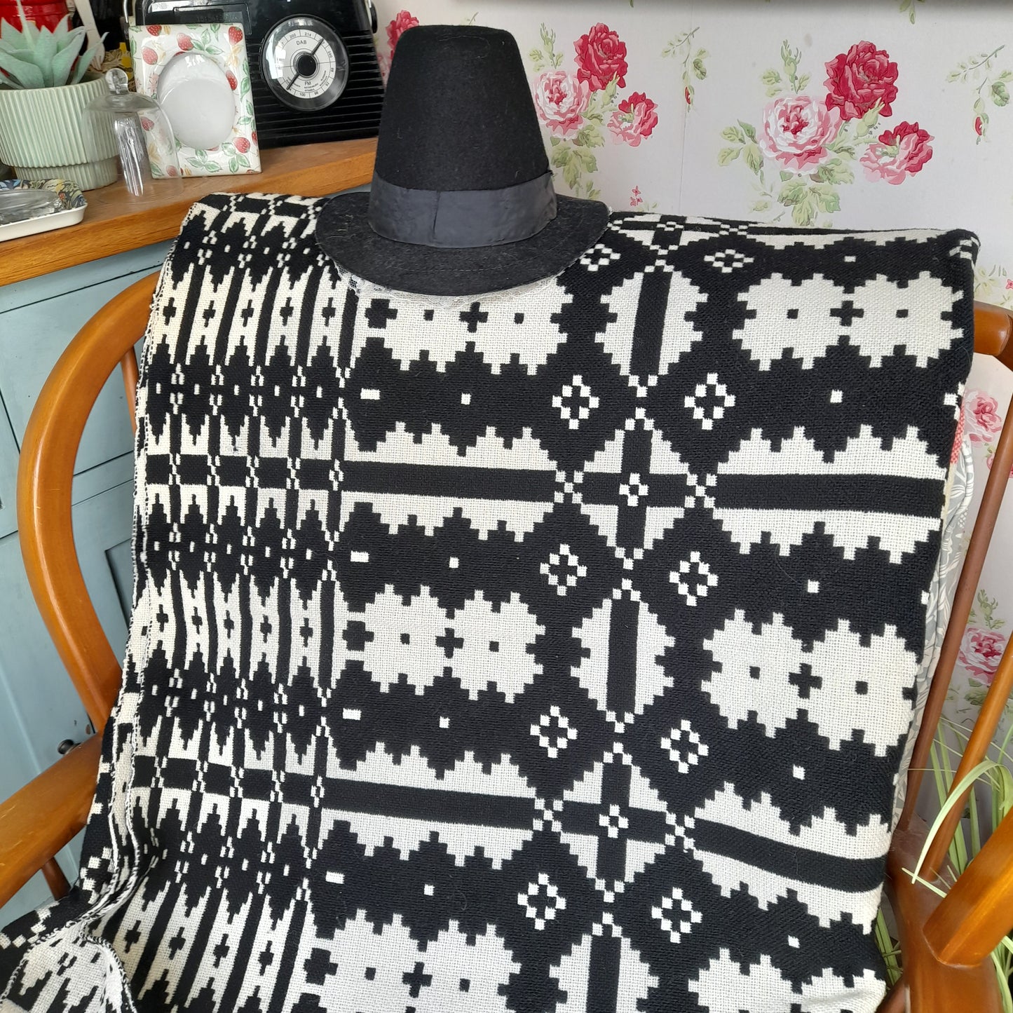 Welsh Tapestry Blanket in Black & White by Brynkir Mill