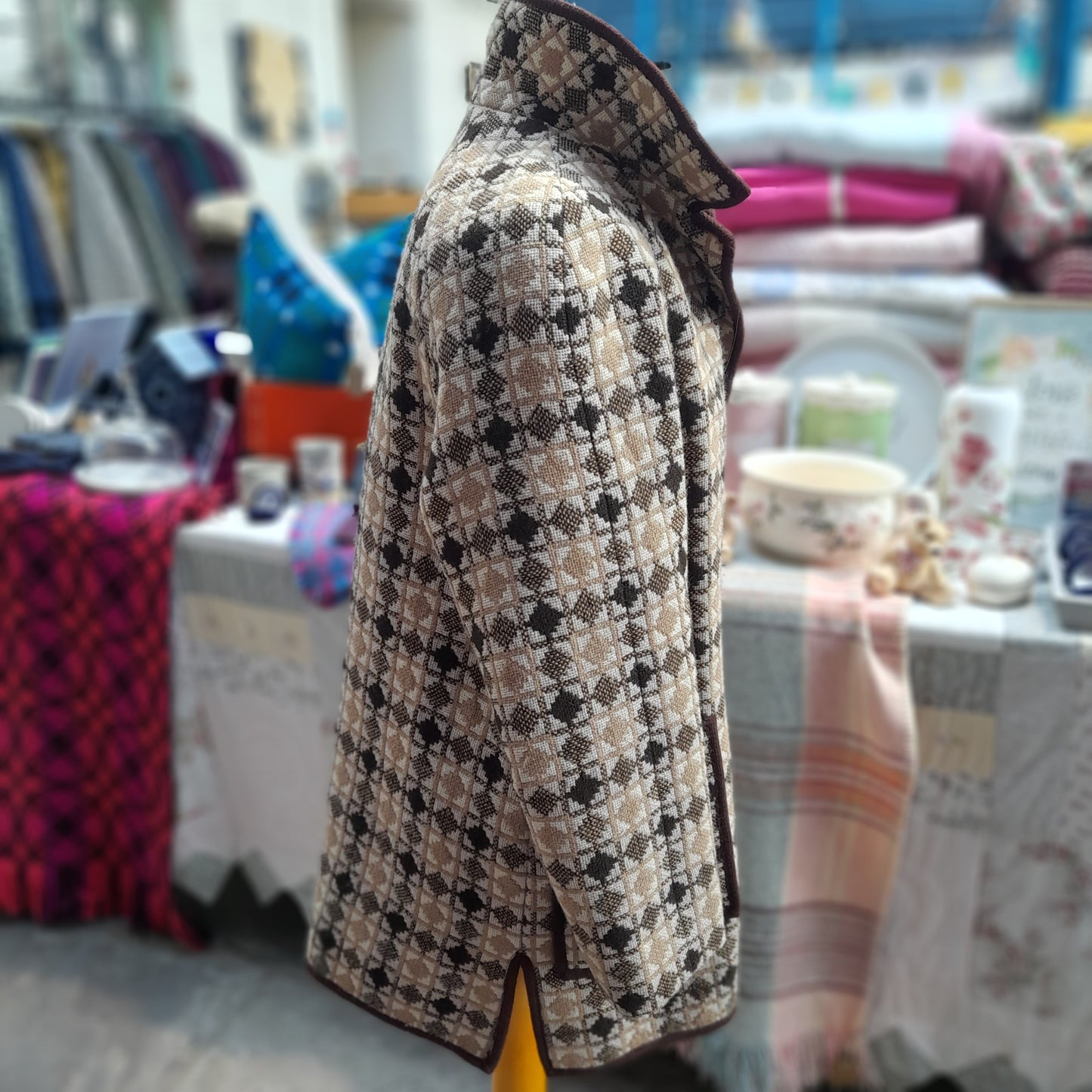 Vintage Welsh Tapestry Pea Coat in Brown & Cream Diamond Design Size 14/16
