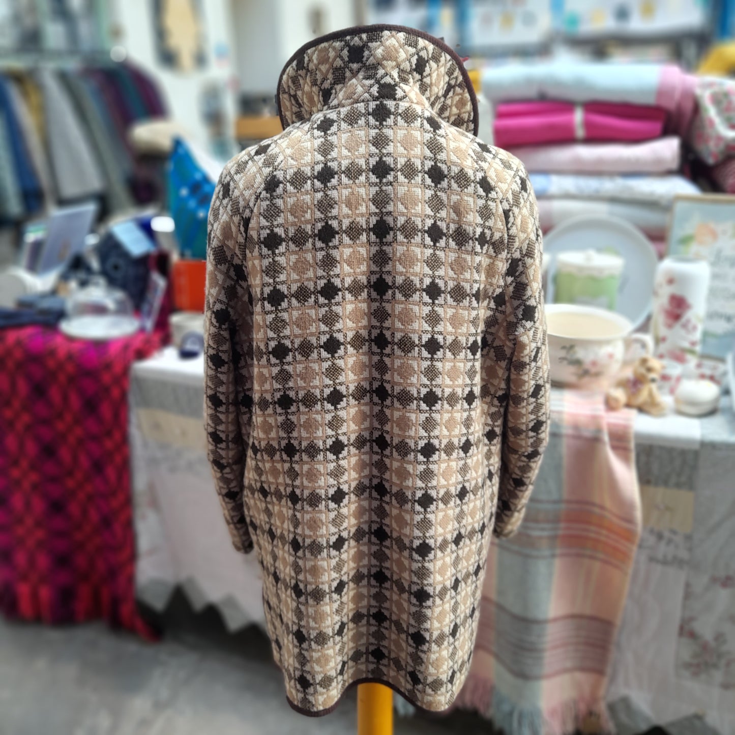 Vintage Welsh Tapestry Pea Coat in Brown & Cream Diamond Design Size 14/16