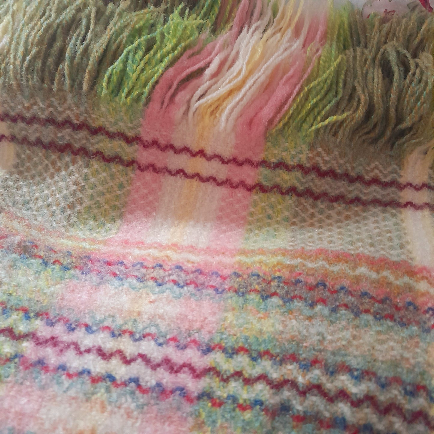 Vintage Cwmgwili Welsh Blanket in Pretty Pastels