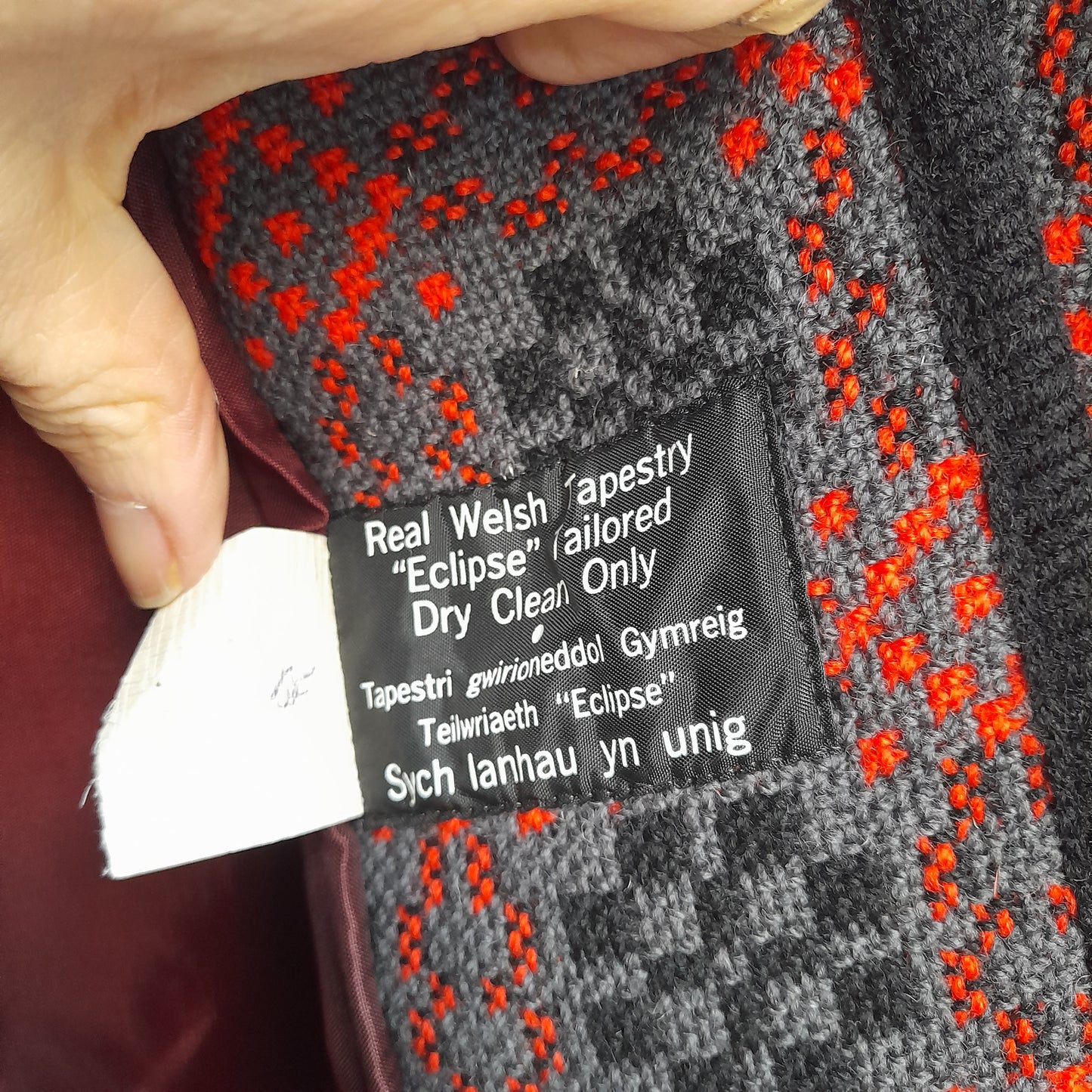 Vintage Welsh Tapestry Coat in Charcoal Grey, Red & Black Size 14/16