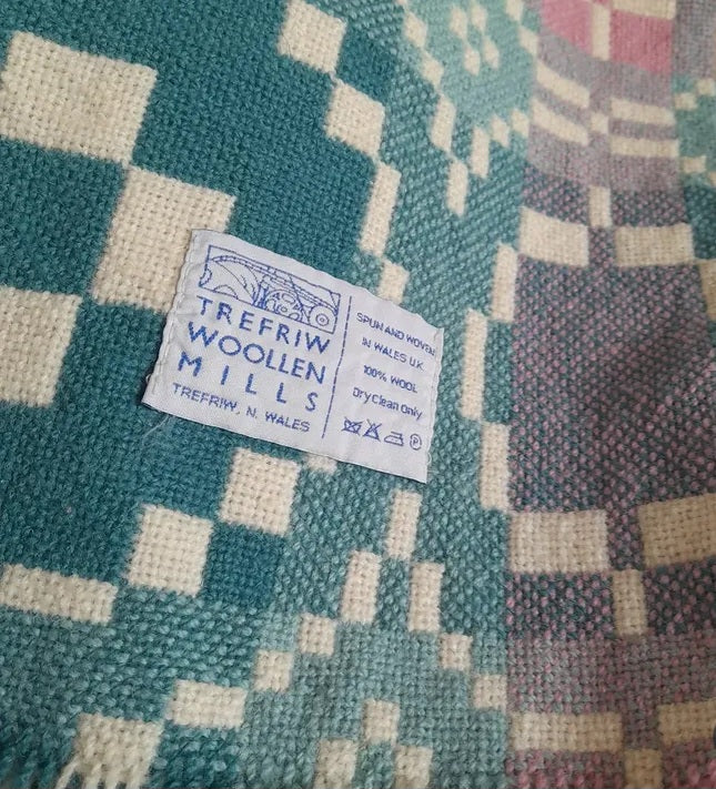 Vintage Welsh Tapestry Blanket in Shabby Chic Teal & Pink on Cream by Trefriw Woollen Mill