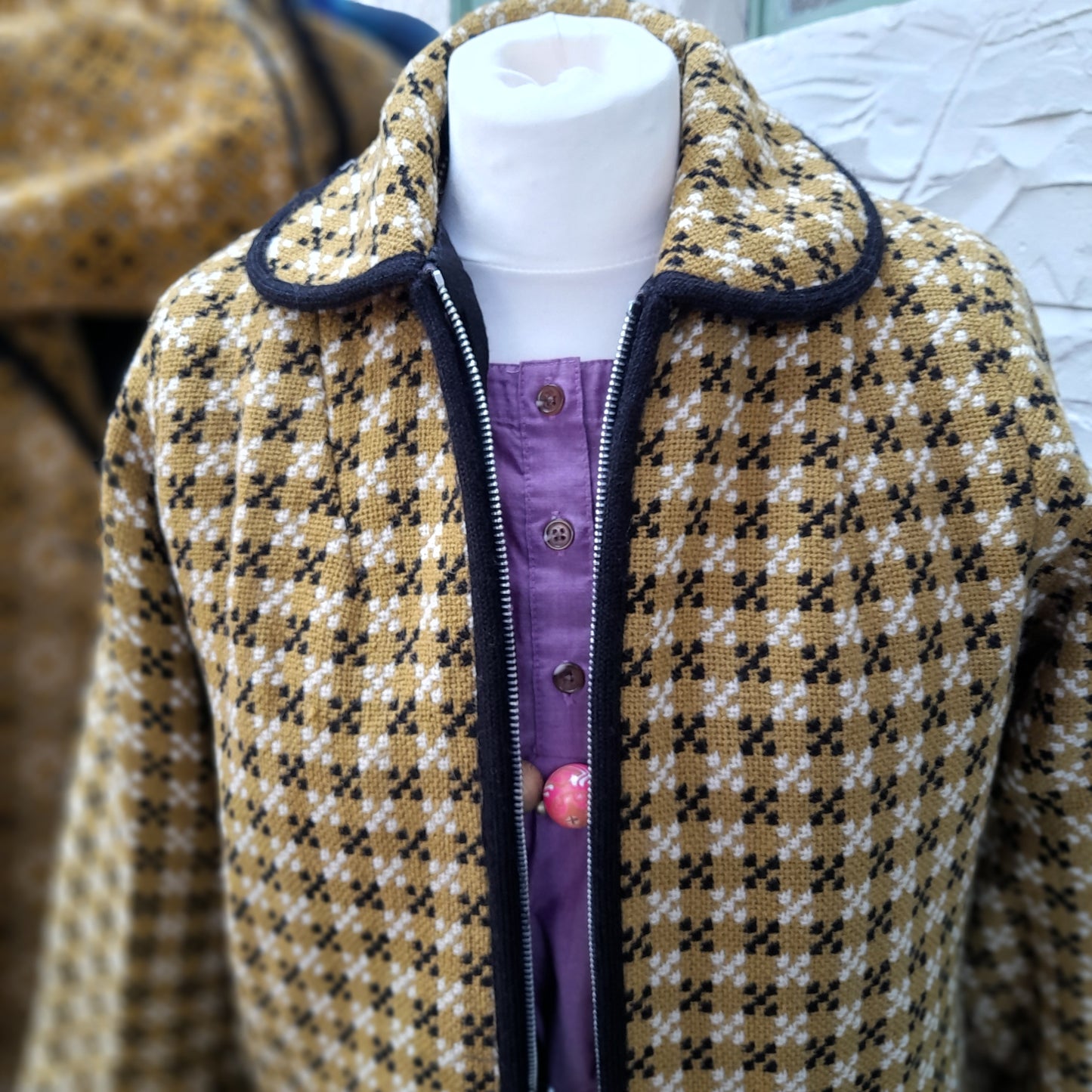 Vintage Welsh Tapestry Zip Up Coat Jacket in Mustard, Black & White Size 8/10