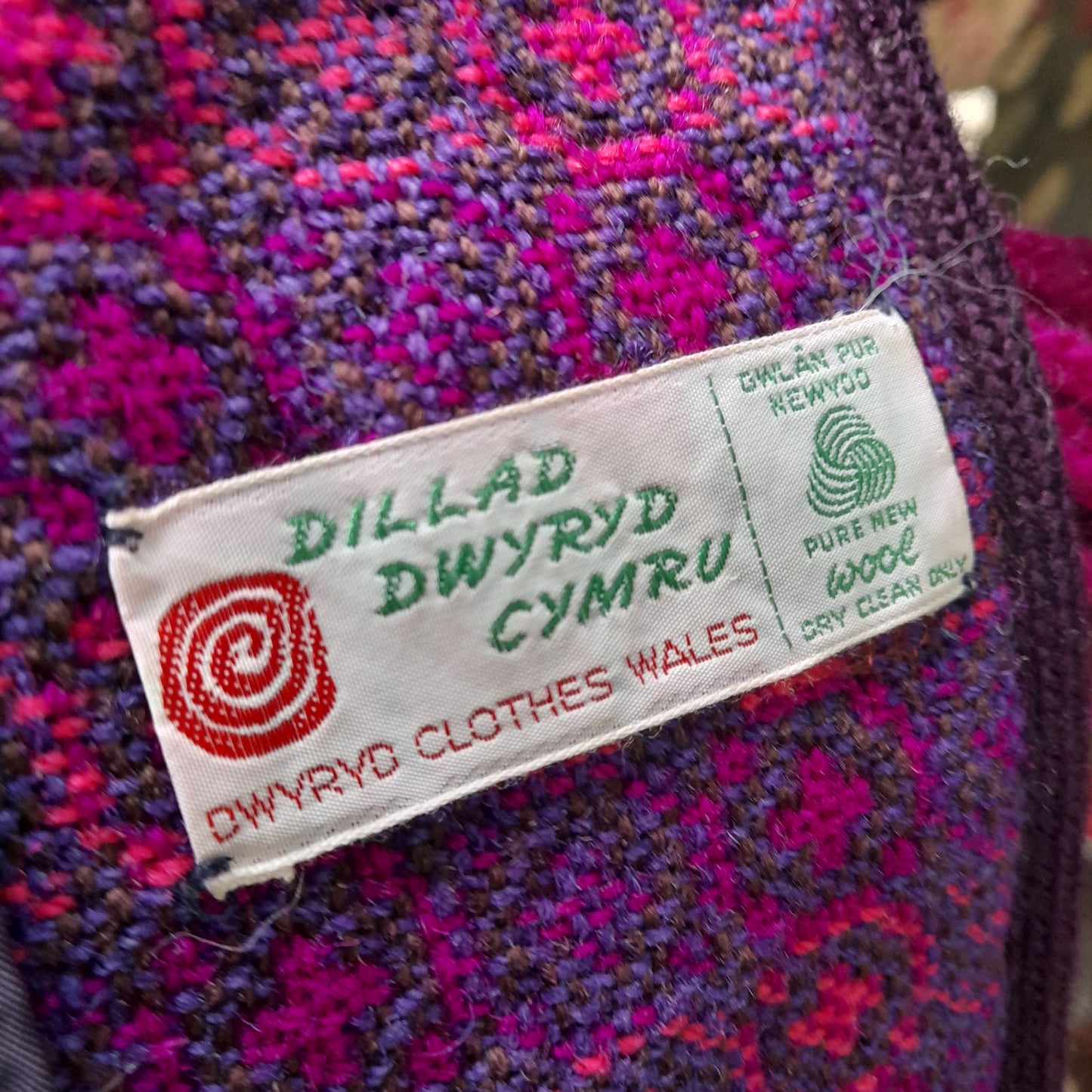 Vintage Welsh Tapestry Pea Coat in Purple & Pink Size 16/18