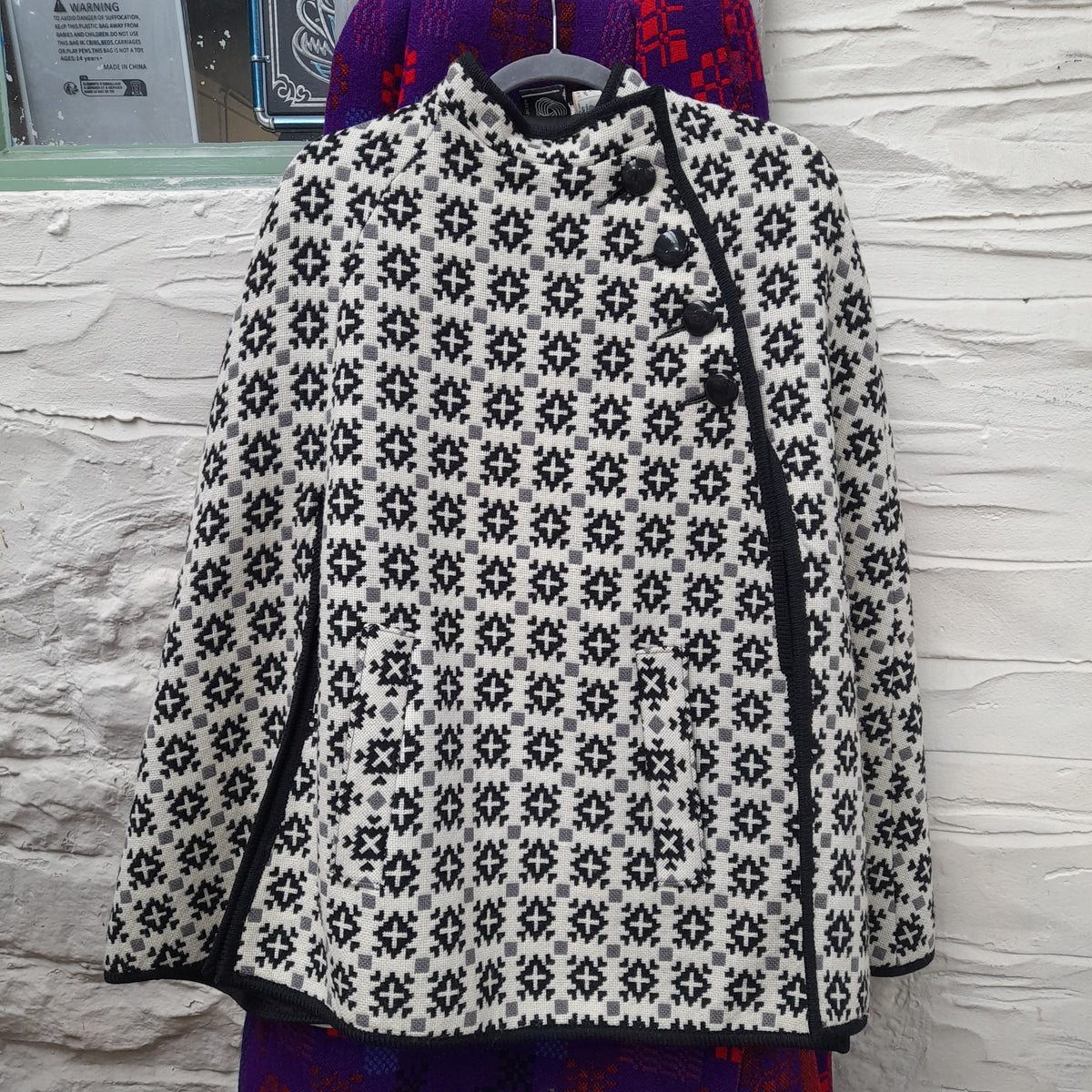 Vintage Welsh Tapestry Cape in Black & White Monochrome