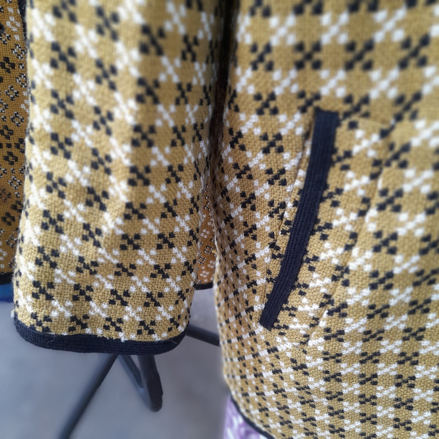 Vintage Welsh Tapestry Zip Up Coat Jacket in Mustard, Black & White Size 8/10