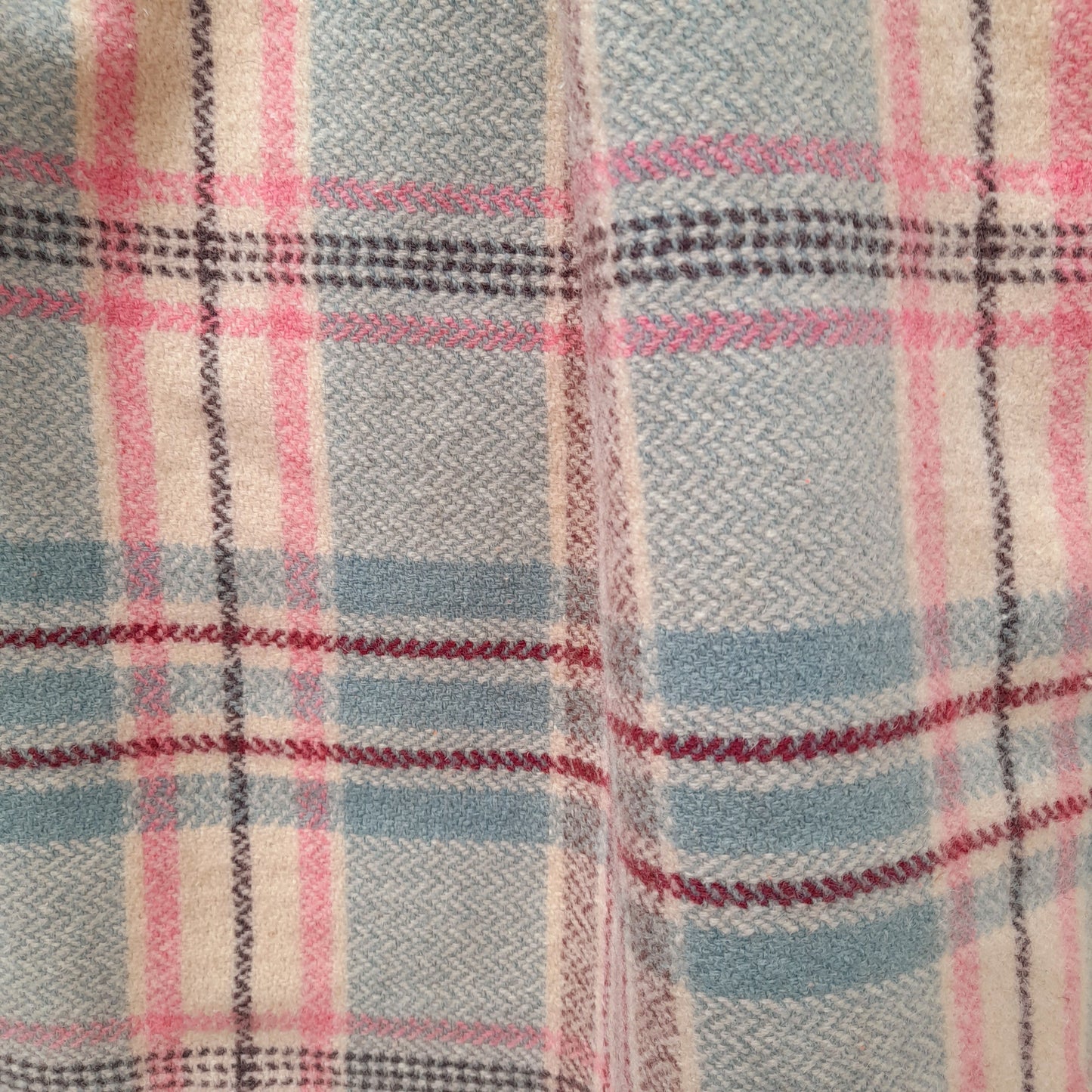 Vintage Welsh Wool Blanket/Carthen in Pale Blue, Cream, Burgundy & Pink Check