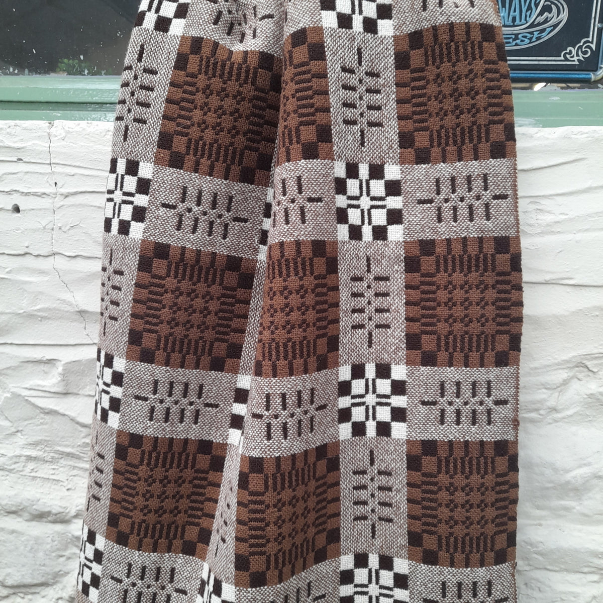 RARE Vintage Welsh Tapestry Blanket in Chocolate Brown, Black & White King Size