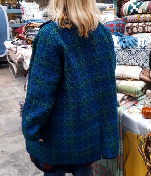 Vintage Welsh Tapestry Pea Coat Size 18/20 in Teal, Blue & Green