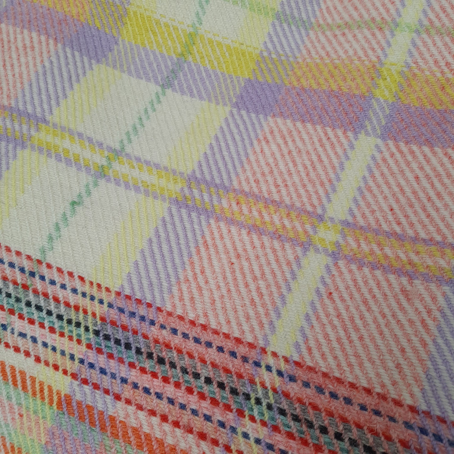 Vintage Cwmgwili Welsh Blanket in Pretty Pastels