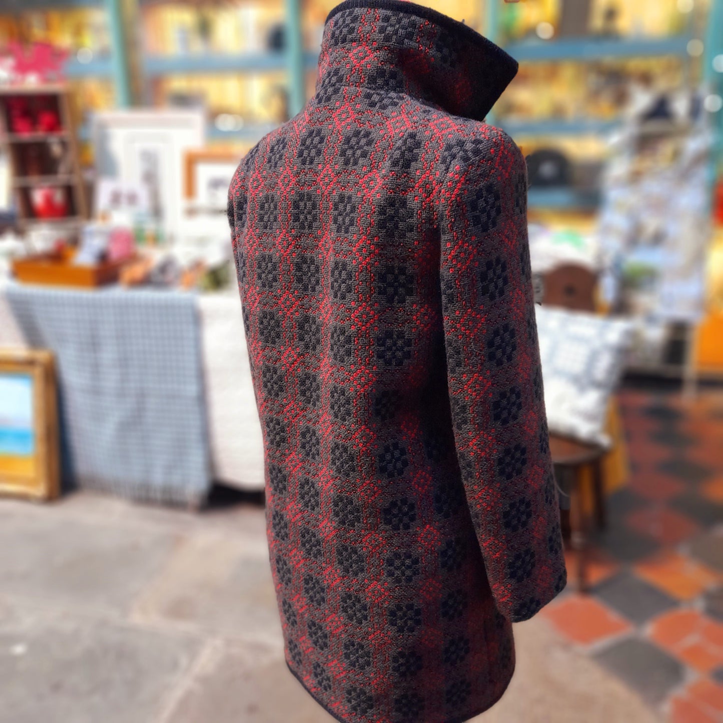 Vintage Welsh Tapestry Coat in Charcoal Grey, Red & Black Size 16