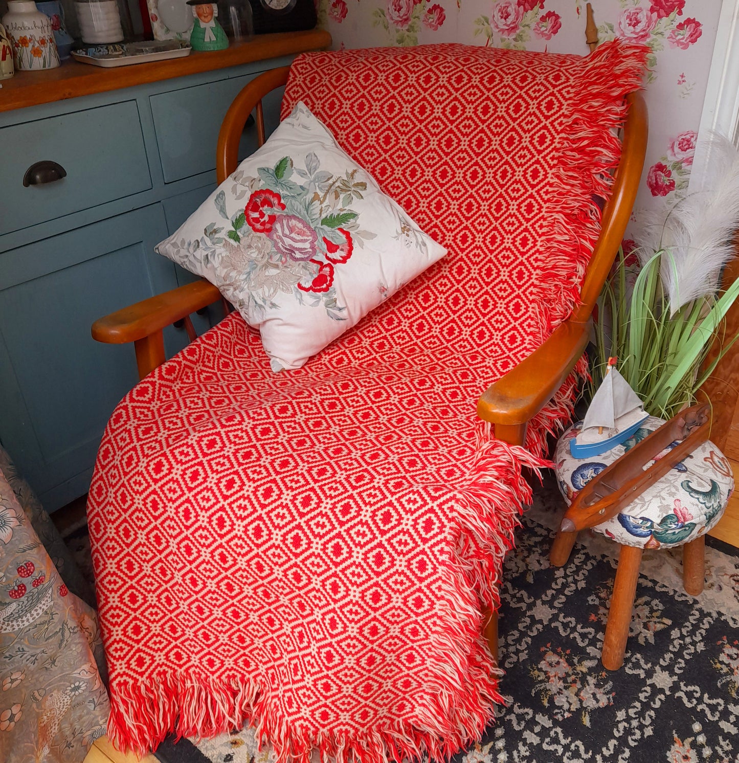 RARE Vintage Welsh Tapestry Blanket in Tomato Red & Cream by Rhydybont Mill