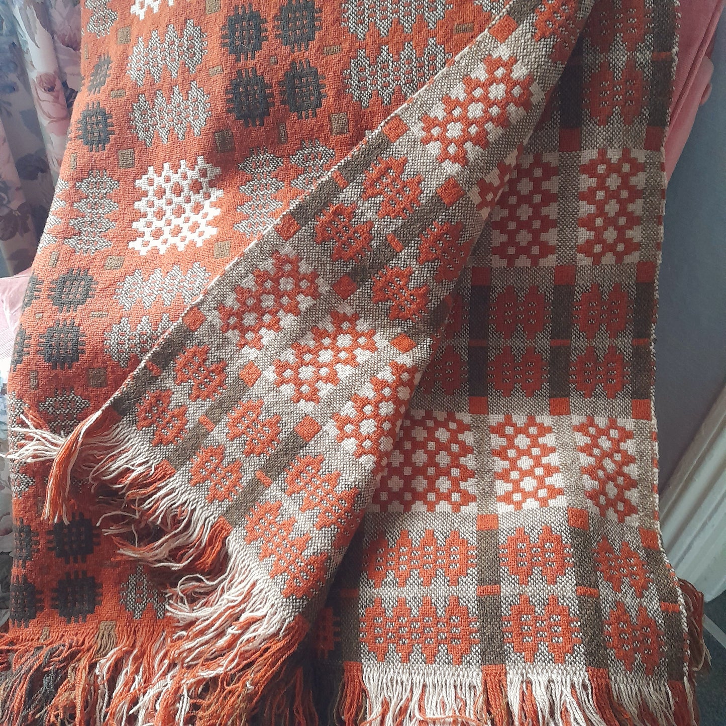 Vintage Welsh Tapestry Blanket in Brick Red Brown & Cream