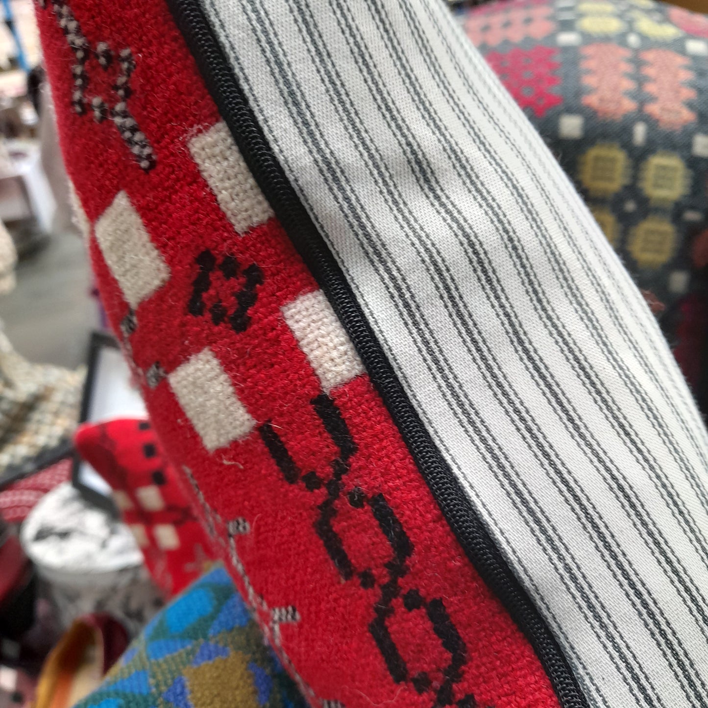 PAIR Handmade Welsh Tapestry Blanket Cushions in Red, Black & White 18"