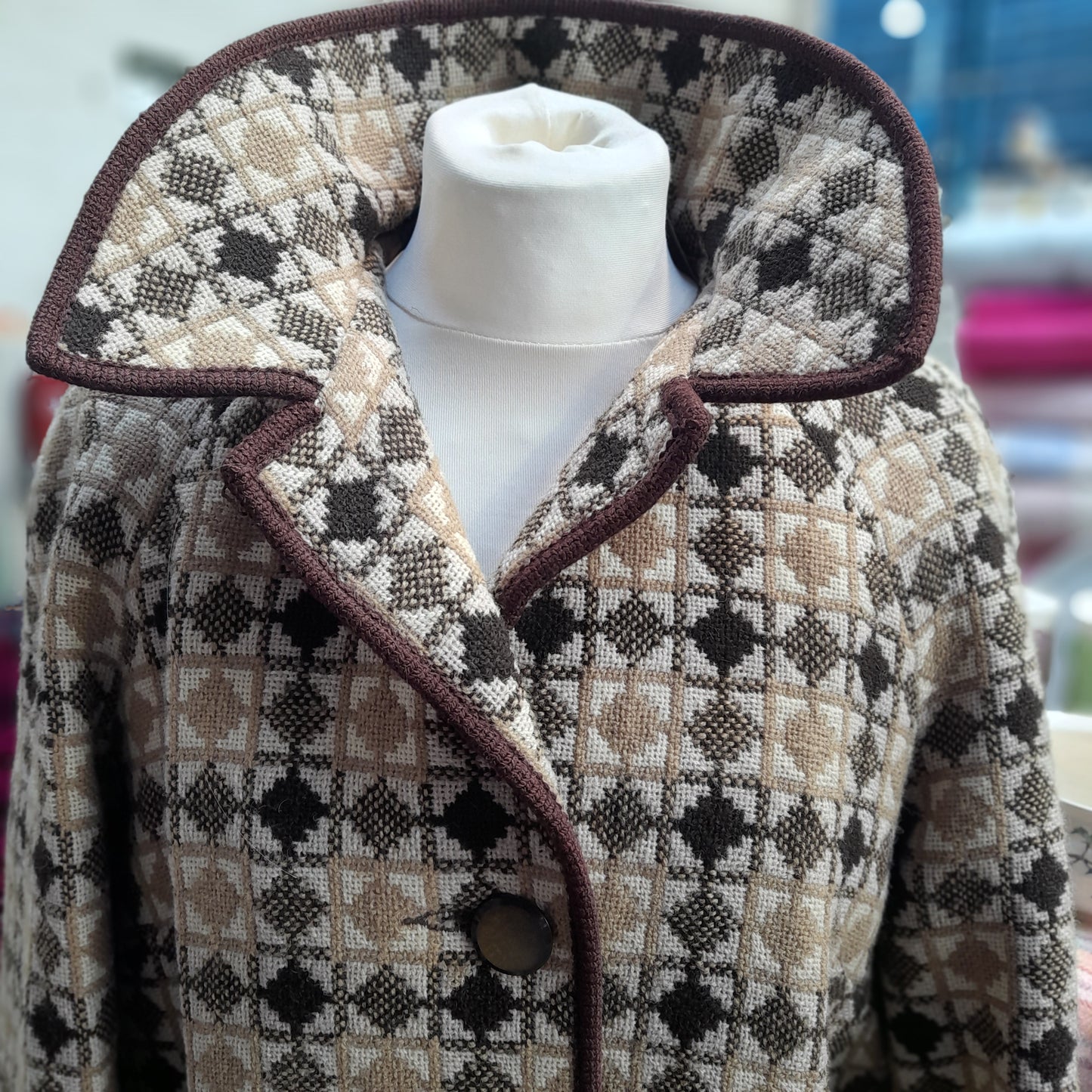 Vintage Welsh Tapestry Pea Coat in Brown & Cream Diamond Design Size 14/16