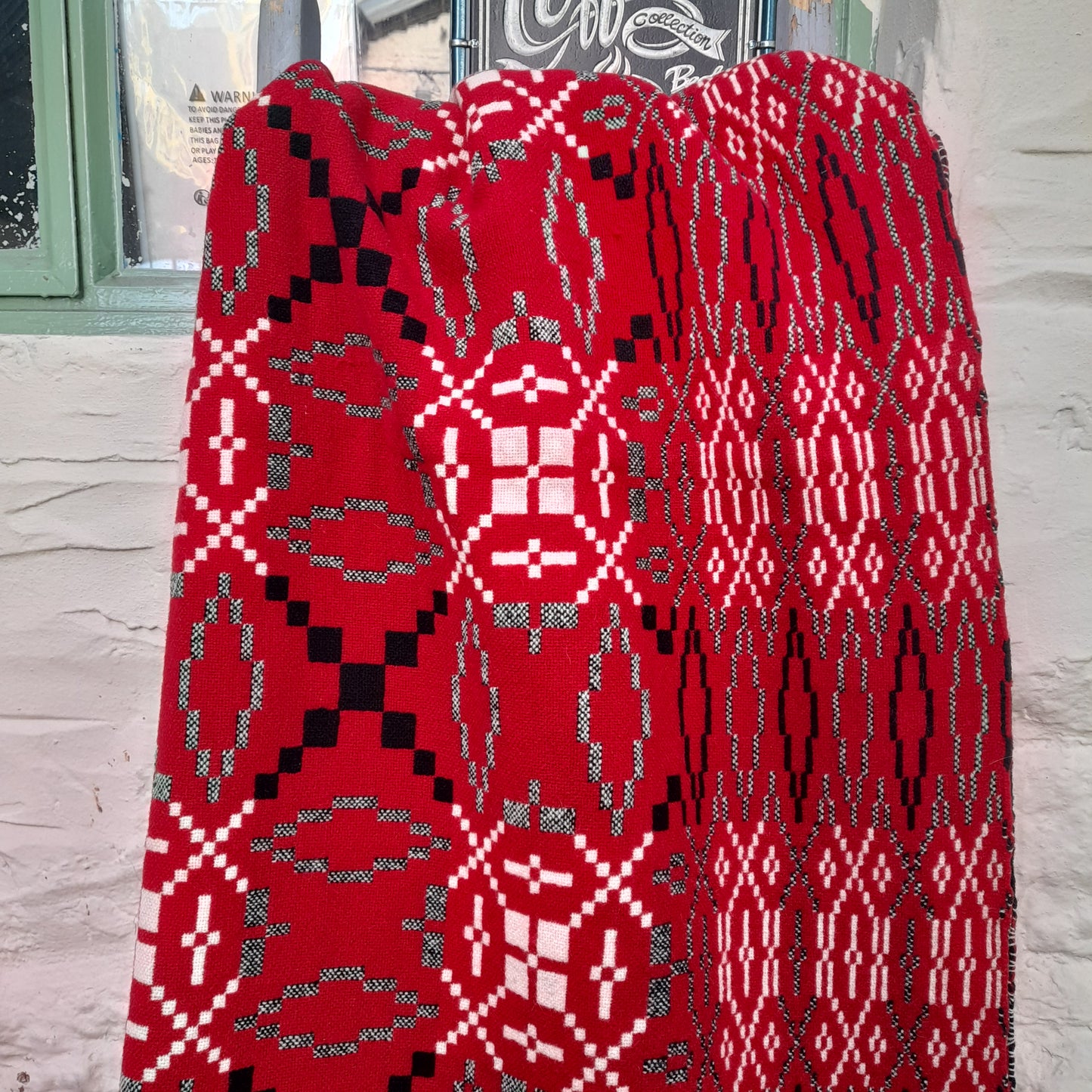 Vintage Welsh Tapestry Blanket in Red, Black & White King Size