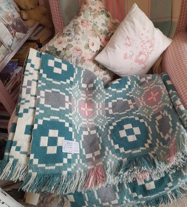 Vintage Welsh Tapestry Blanket in Shabby Chic Teal & Pink on Cream by Trefriw Woollen Mill