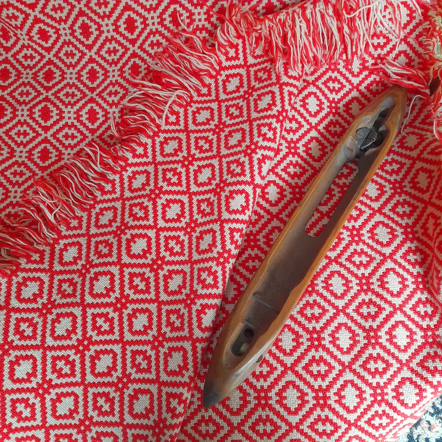 RARE Vintage Welsh Tapestry Blanket in Tomato Red & Cream by Rhydybont Mill