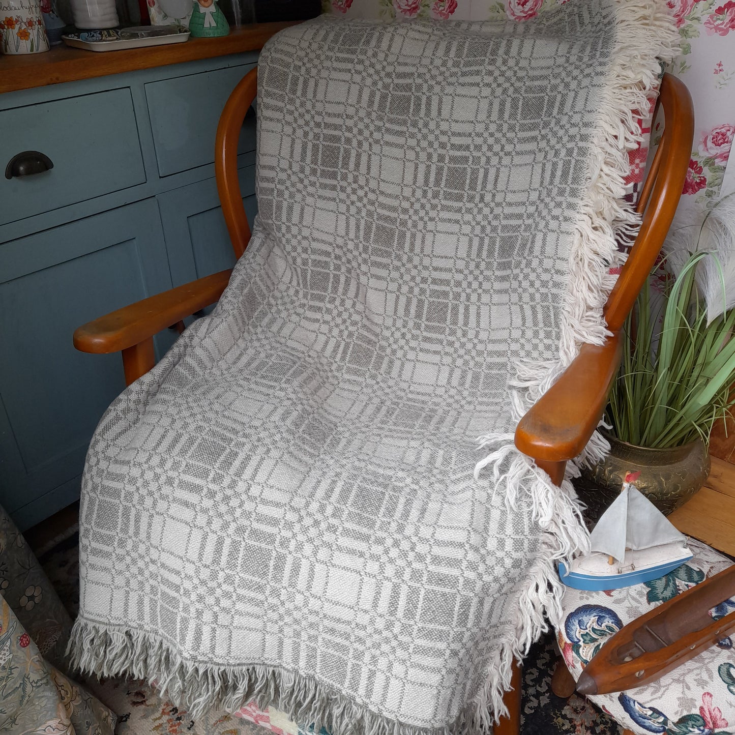 Vintage Welsh Tapestry Blanket in Natural Cream & Grey Wool