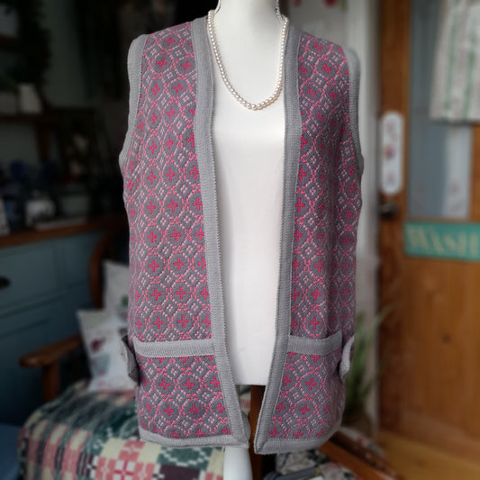 Vintage 1960s Welsh Tapestry Waistcoat in Grey & Pink Size 12/14