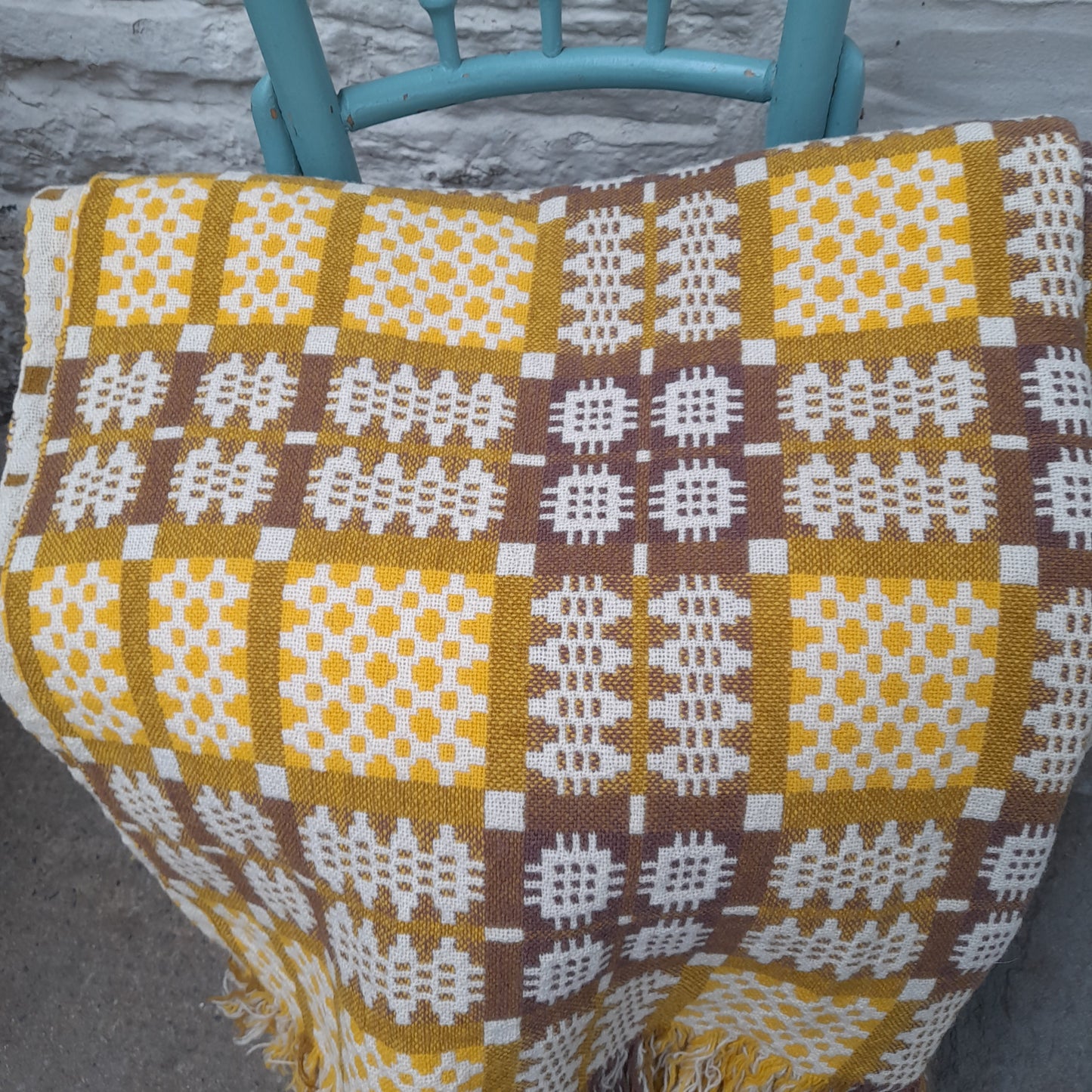 Vintage Welsh Tapestry Blanket in Daffodil Yellow, Brown on Cream King Size