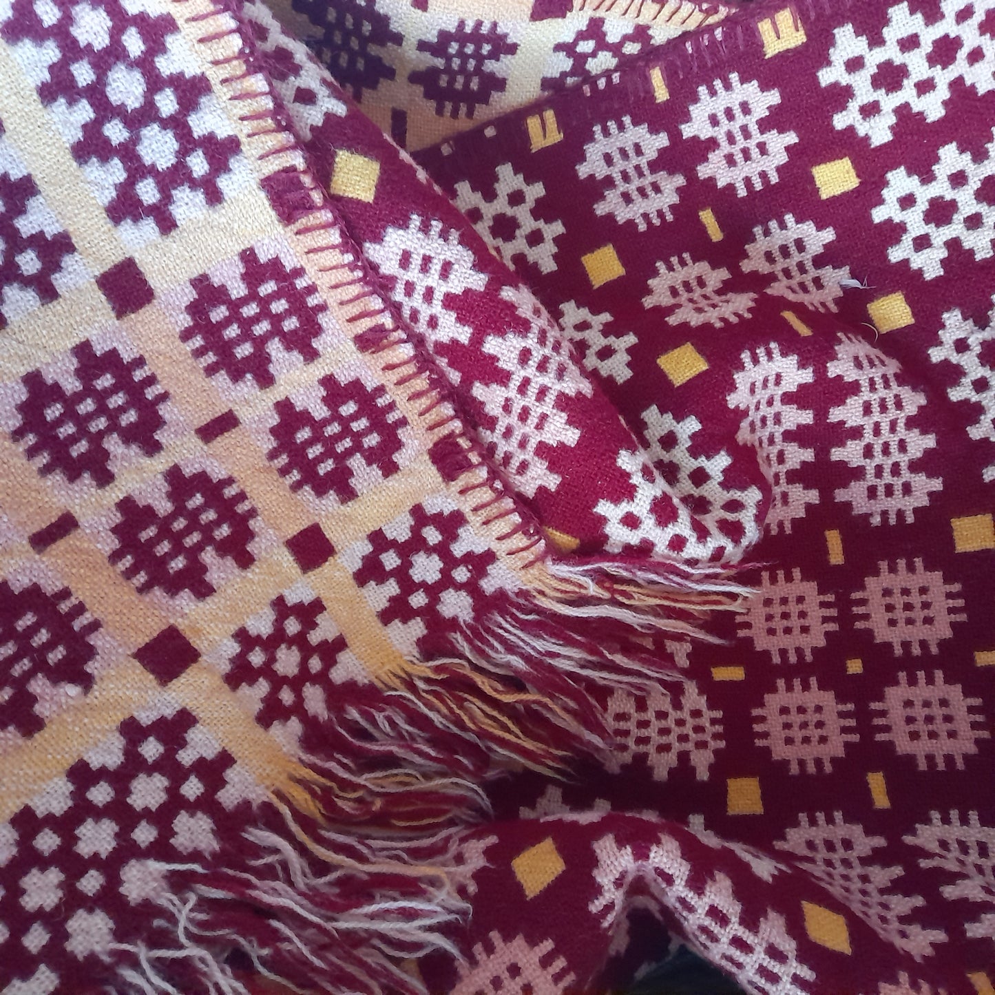 Vintage Welsh Tapestry Blanket in Burgundy Pink & A Pop of Daffodil Yellow King Size