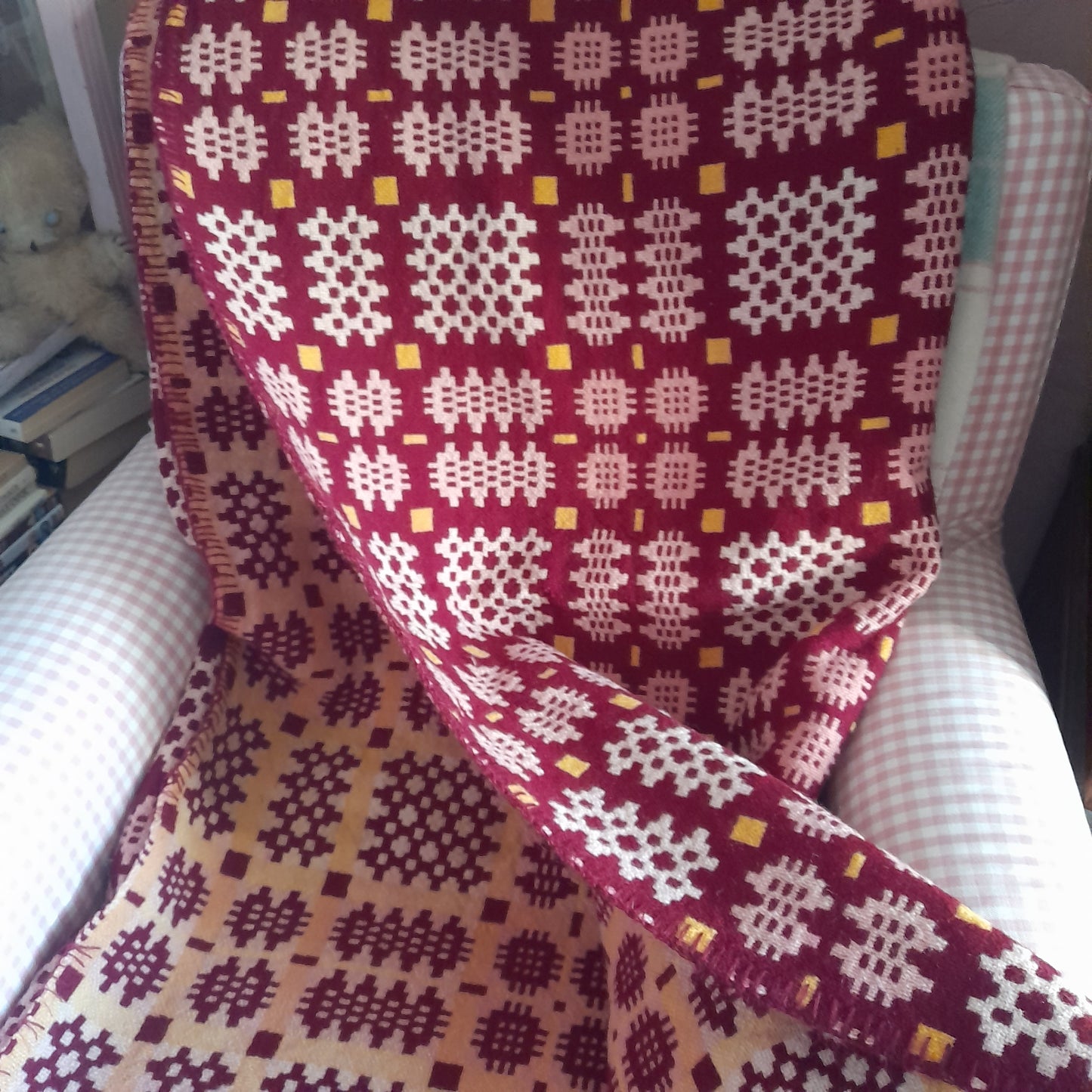 Vintage Welsh Tapestry Blanket in Burgundy Pink & A Pop of Daffodil Yellow King Size