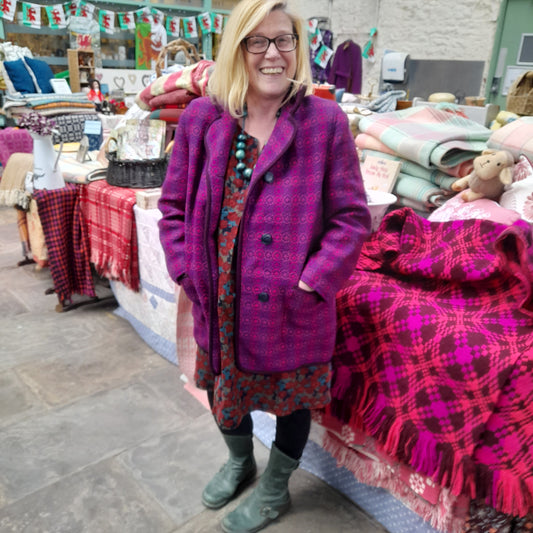 Vintage Welsh Tapestry Pea Coat in Purple & Pink Size 16/18