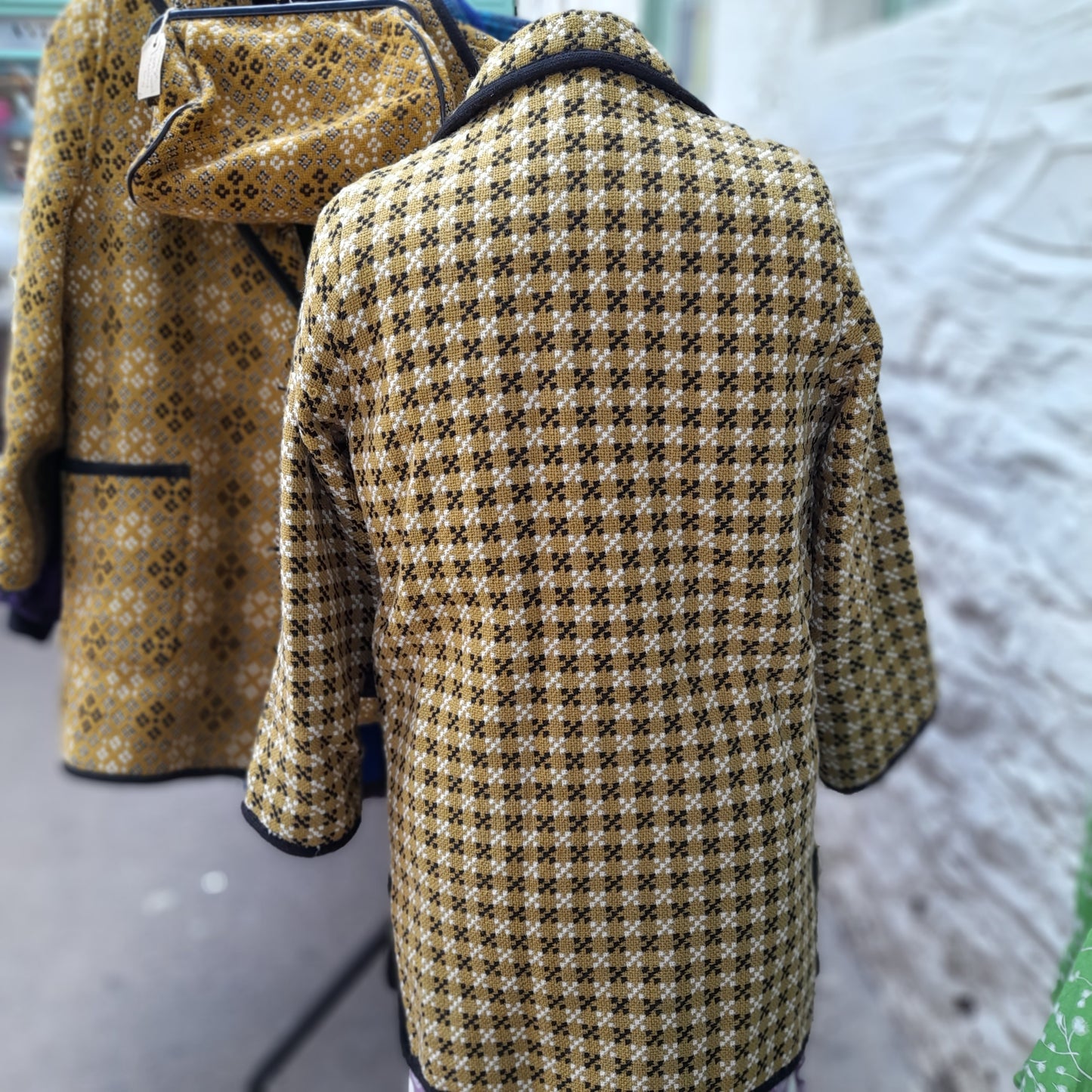 Vintage Welsh Tapestry Zip Up Coat Jacket in Mustard, Black & White Size 8/10