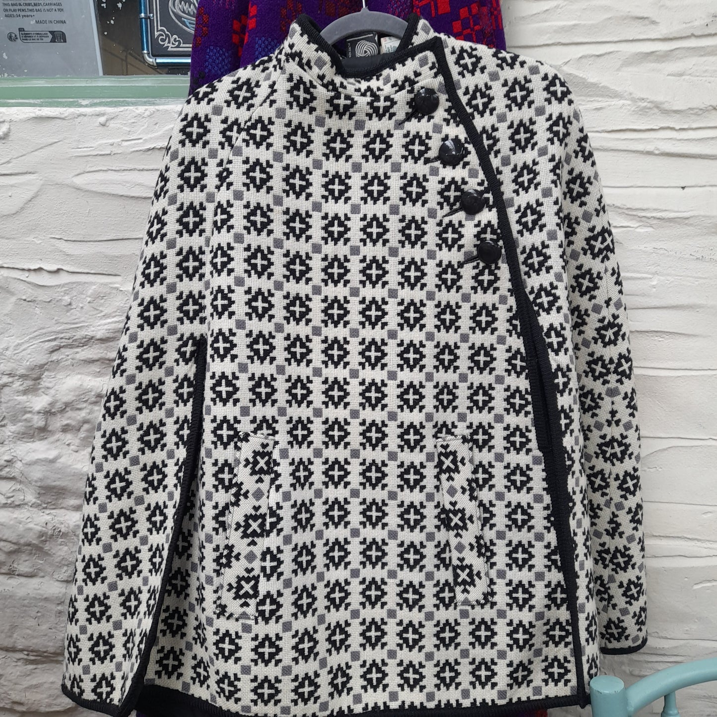 Vintage Welsh Tapestry Cape in Black & White Monochrome
